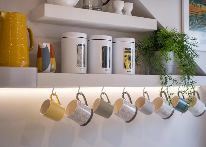 Howe Keld 6 Second Floor Lejlighed *